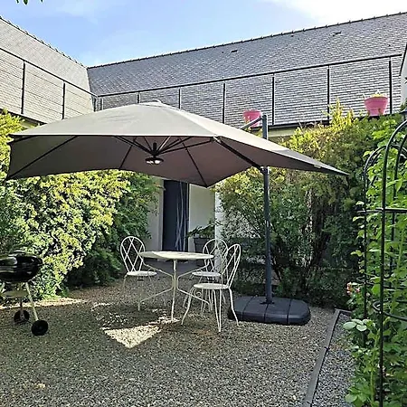 D'hotes Grace Bed & Breakfast 3*